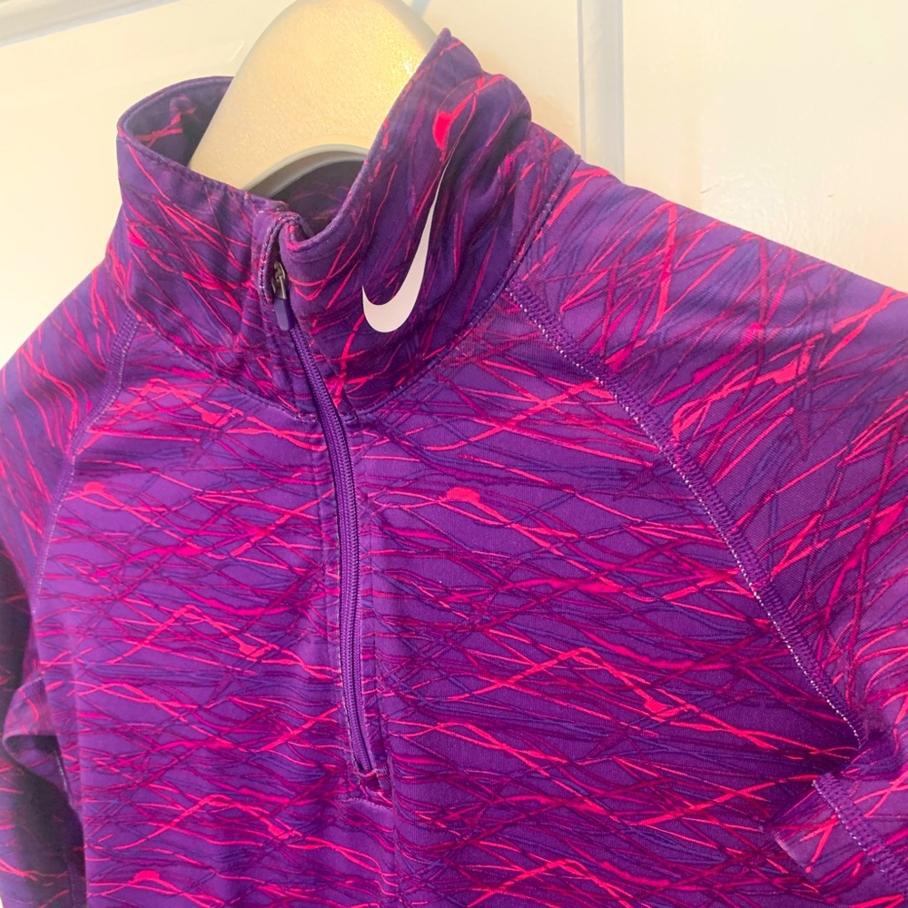 Nike women’s running jacket